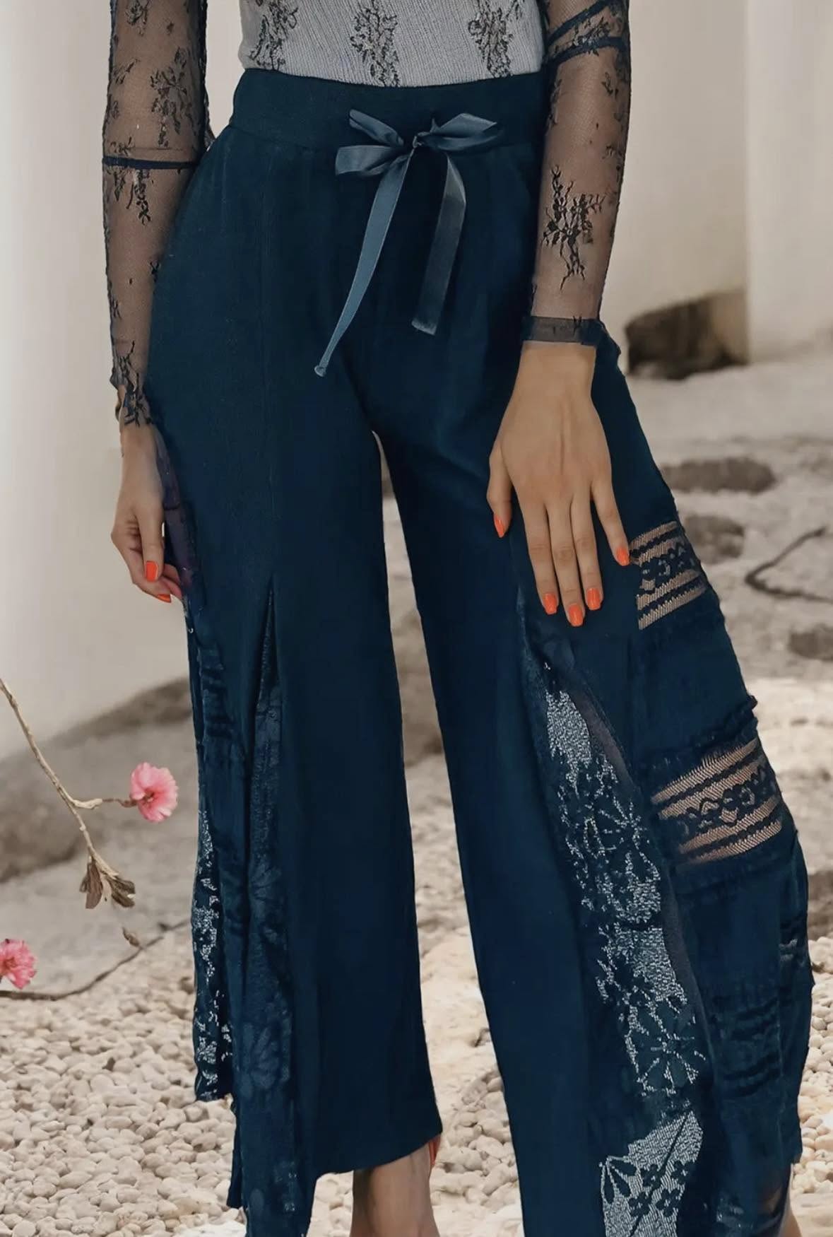 Laced Luxe Pant Black