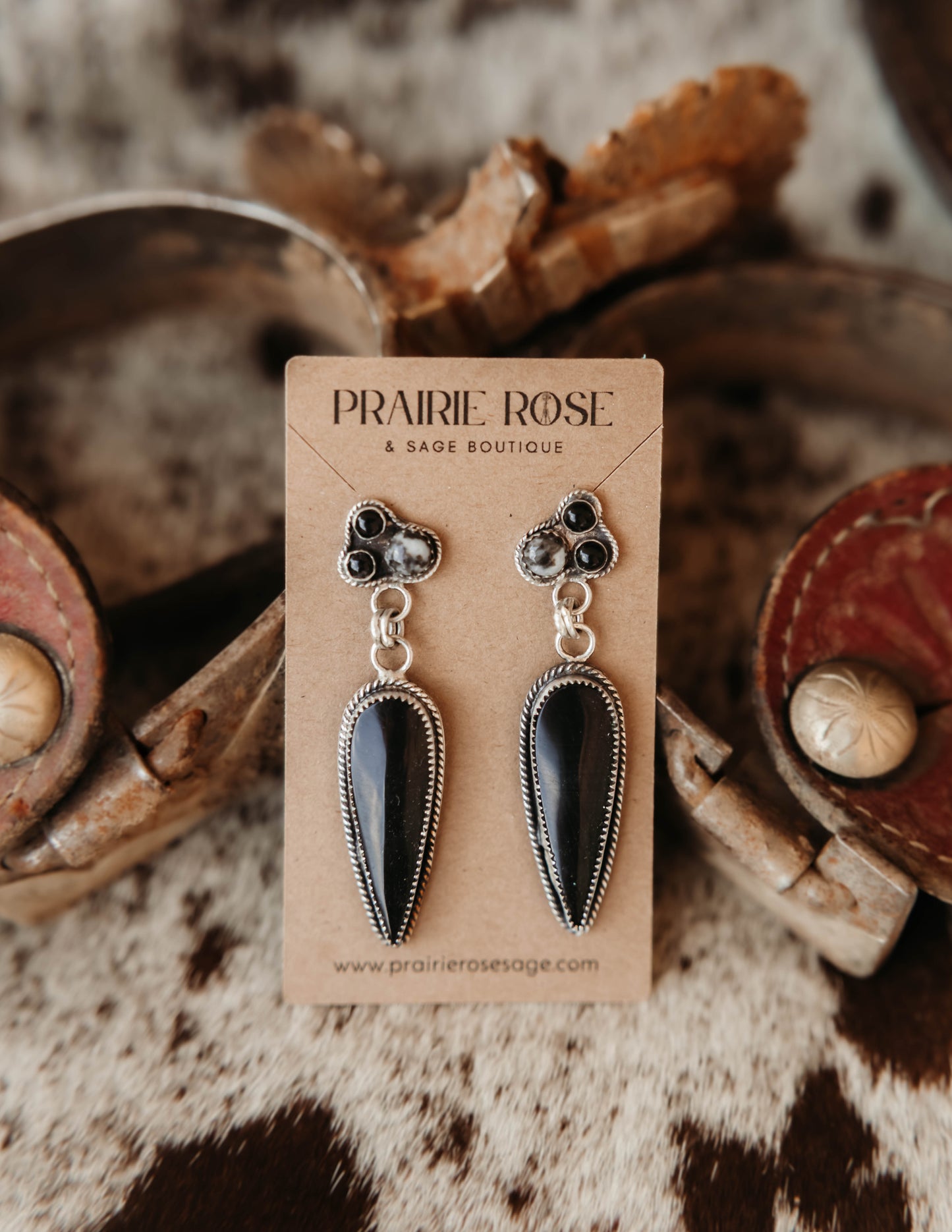 Straight Sho*ter Dangles Black Onyx/White Buffalo