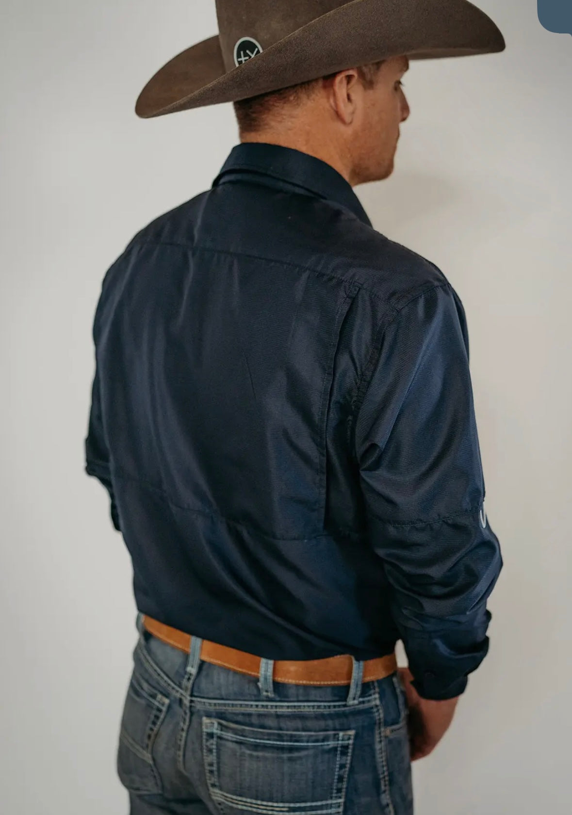 Men’s Top Hand Button Down