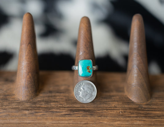 Nila Not Quite Square Ring Sz 8