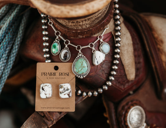 Everest Charm Necklace 16"