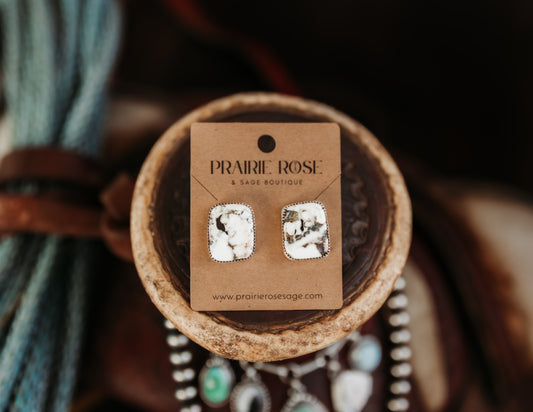 Snowy Studs White Buffalo Studs