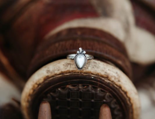Luna Ring Moonstone